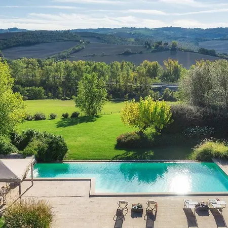 Villa Eremo Santa Barbara 16&5, Emma Todi